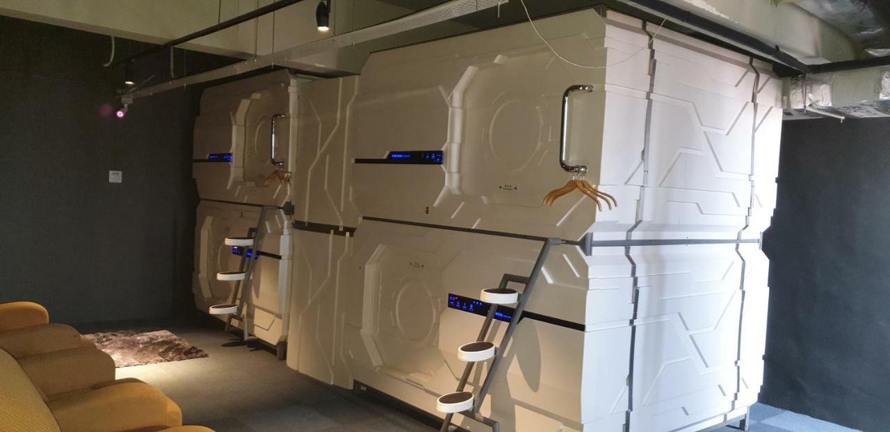 Q Capsule Hotel Georgetown Luaran gambar